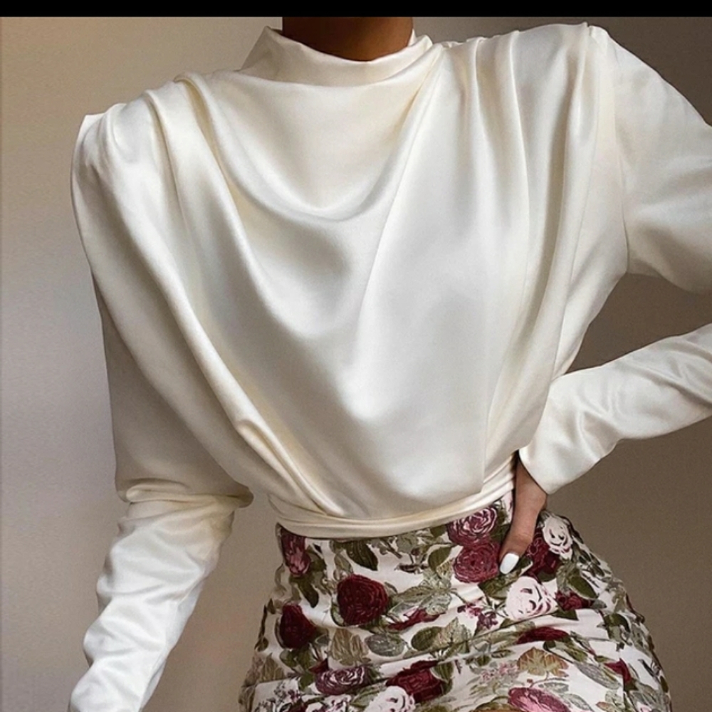 Body suit ( skirt on second page is sold separat)